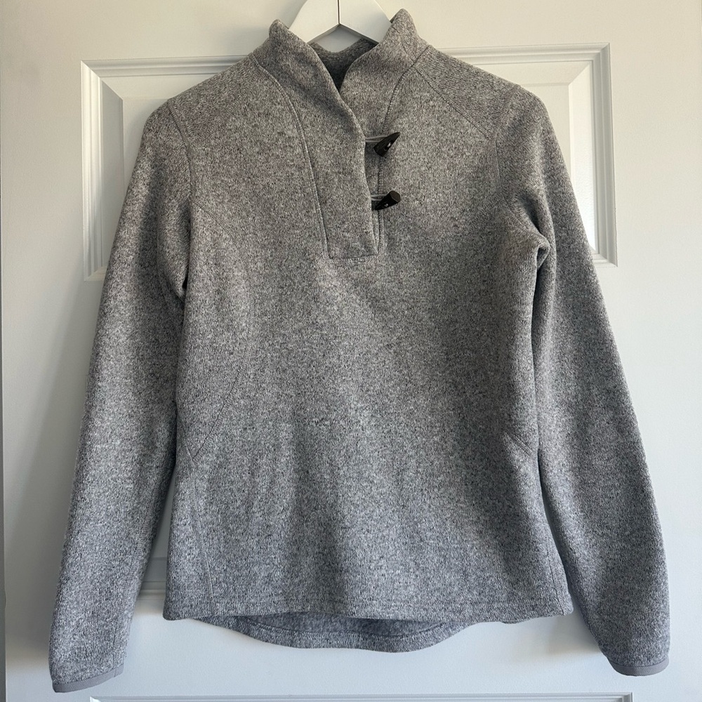The North Face Women's Toggle Horn Pullover Sweater